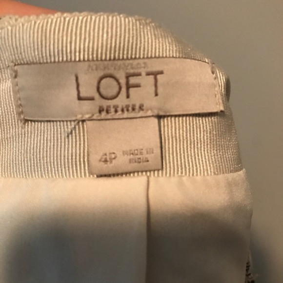 3 for $15 LOFT Gold, Black, White Mini Skirt - Picture 5 of 5